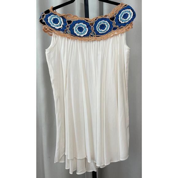 Embroidered Off-Shoulder Mini Dress - White and Gold - Picture 7 of 10